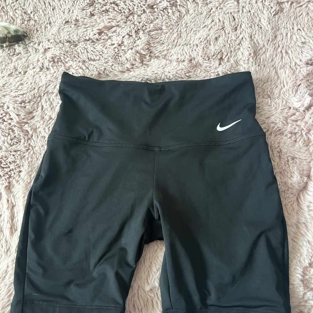 Nike Black Bike Shorts with High-Waisted Fit